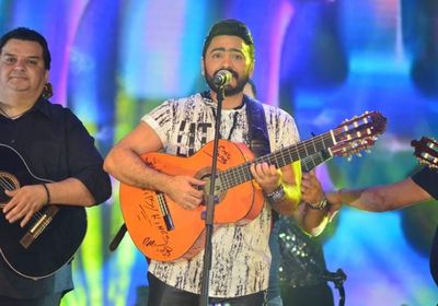 تامر حسني يتألق بحفله الأخير بالساحل الشمالي (صور)