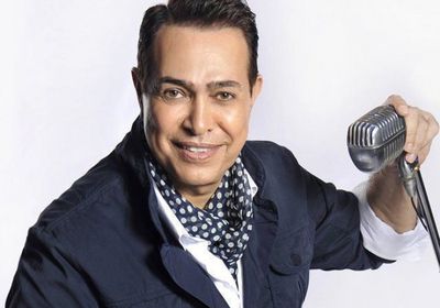 حكيم يهنئ جمهوره بالسنة الهجرية الجديدة 