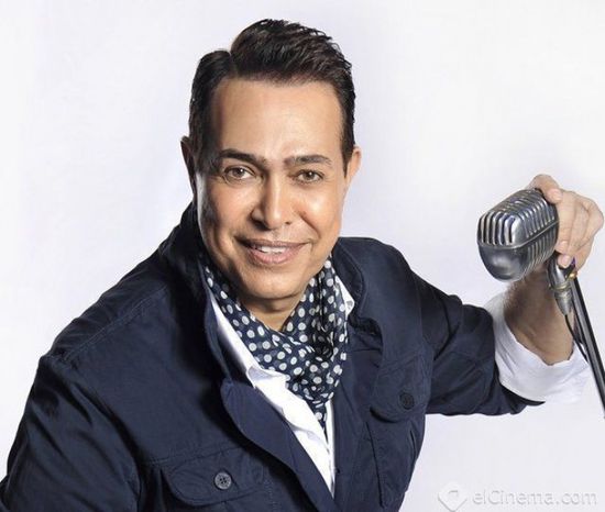 حكيم يهنئ جمهوره بالسنة الهجرية الجديدة 