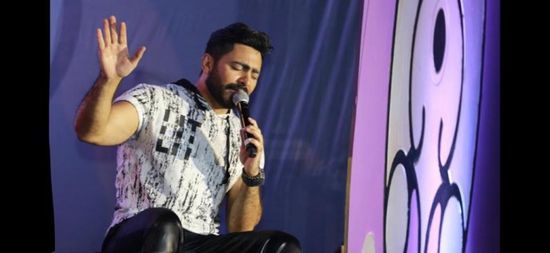 بعد نجاح حفله بالساحل.. تامر حسني يبعث رسالة شكر لهؤلاء