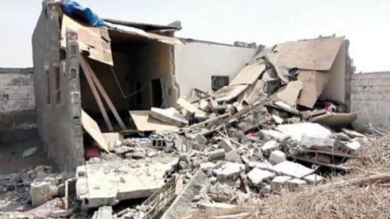 مليشيات الحوثي تواصل قصف الأحياء السكنية في الحديدة
