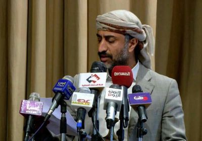 مليشيات الحوثي تطيح بأحد قادتها البارزين من منصب محافظ صنعاء (تفاصيل خاصة)