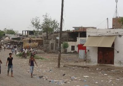 مليشيا الحوثي تشن قصفاً على أحياء التحيتا