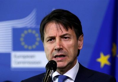 رئيس الوزراء الإيطالي يدعو حركة مناهضة للمؤسسات لدعم الحكومة لجديدة