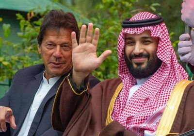 ولي العهد السعودي يتلقى اتصالاً هاتفيًا من رئيس الوزراء الباكستاني 