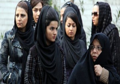 تقرير: 400 حالة طلاق تحدث في إيران يوميًا