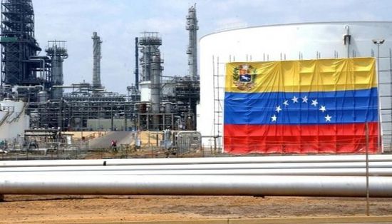 صادرات فنزويلا النفطية تهبط لأدنى مستوى في 2019