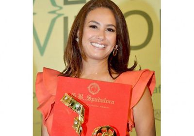 هند صبري تتسلم جائزة Starlight Cinema award (صور)