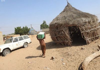 سلمان للإغاثة يوزع 900 سلة غذائية في حجة