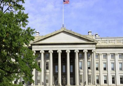 أمريكا تدرج شبكة شحن تابعة للحرس الثوري على القائمة السوداء