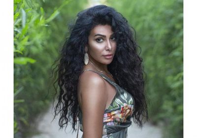 ميريهان حسين تنشر صورها وسط الطبيعة من جلسة تصوير جديدة