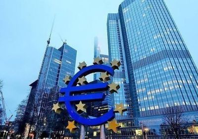 تراجع نمو منطقة اليورو بنحو النصف بفعل الانكماش الاقتصادي