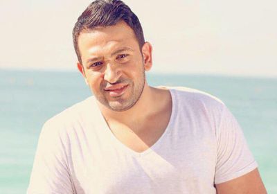 غدًا.. نجوم الفن يقدمون واجب العزاء في والد الشاعر تامر حسين