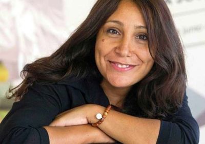 السعودية هيفاء المنصور تكشف تفاصيل جديدة عن فيلمها "المرشحة المثالية"