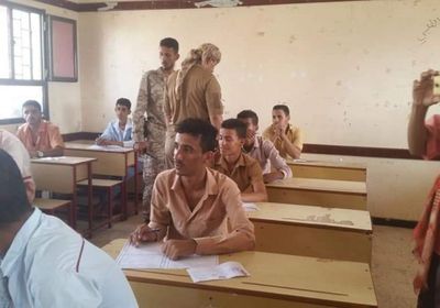 طلاب بردفان يطالبون بالكشف عن درجات امتحانات الثانوية العامة   