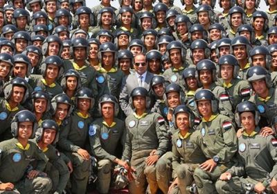 هاشتاج "كلنا الجيش والسيسي" يتصدر ترندات مصر (صور)