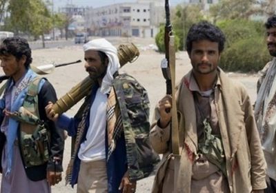 مليشيا الحوثي تعدم معلماً أمام بناته في البيضاء