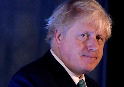 لهذا السبب.. قانونيون بريطانيون يحذّرون جونسون من عقوبة السجن