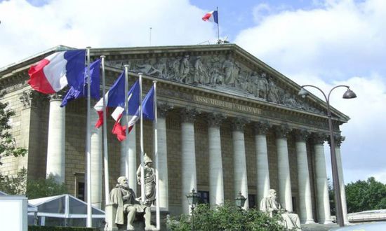  فرنسا: قنوات الحوار لا تزال مفتوحة بشأن الاتفاق النووي الإيراني