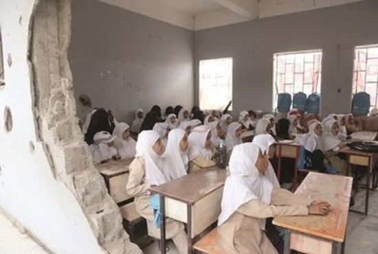 التعليم في زمن الحوثي.. قصف عقول وتدمير مستقبل