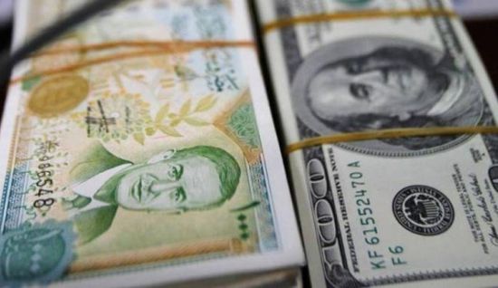 العملة السورية تسجل تدنيا غير مسبوق في السوق السوداء