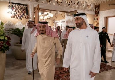 عكاظ السعودية: موقف المملكة باليمن متوافق تماماً مع موقف الإمارات