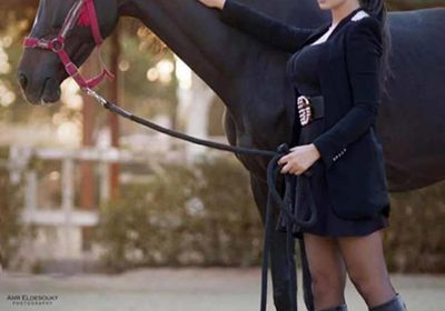 بالصور.. جيهان خليل تتعلم قواعد الفروسية في أحدث جلسة تصوير