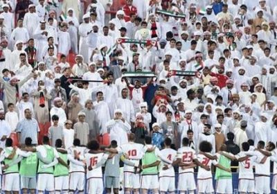 100 تذكرة مجانية هدية الجماهير الإماراتية في مباراة ماليزيا