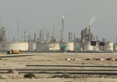 مصافي عدن تكشف حقيقة تخصيص باخرة ميناء الزيت لمحطات الكهرباء