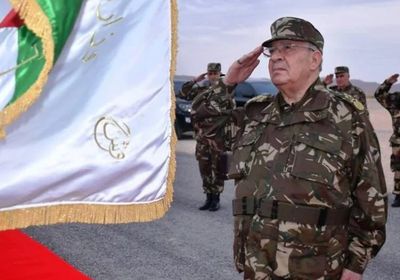 الجيش الجزائري: عهد صناعة الرؤساء قد ولى