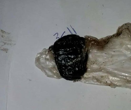 نقطة الصلب تضبط 5 متهمين وبحوزتهم مواد مخدرة