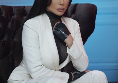 بالفيديو.. هيفاء وهبي تعلن عن أبطال فيلمها "عقدة الخواجة"