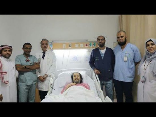 نقل الفنان السعودي خالد سامي إلى المستشفى إثر أزمة صحية