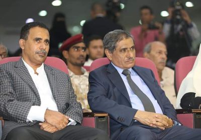 حفل تكريمي لأوائل الثانوية العامة بمحافظة حضرموت (صور)