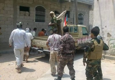 بحضور قيادات أمنية.. المتهمون بانفجار الحوطة يمثلون جريمتهم 