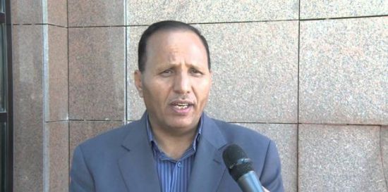 خبير سعودي يصفع "الجباري": الزم حدودك