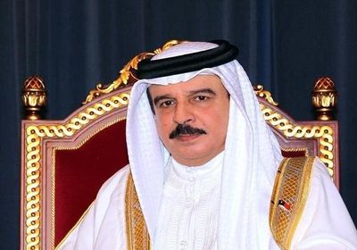 العاهل البحريني يعزي دولة الإمارات في ضحايا حادث تصادم آليات عسكرية