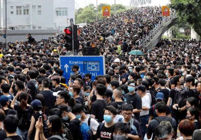 متظاهرو هونغ كونغ يخططون للاعتصام بمراكز التسوق