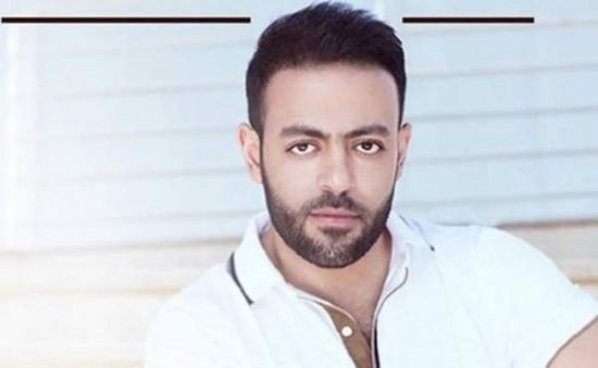 تامر عاشور يغني "يا ريتك فاهمني" لأنغام (فيديو)