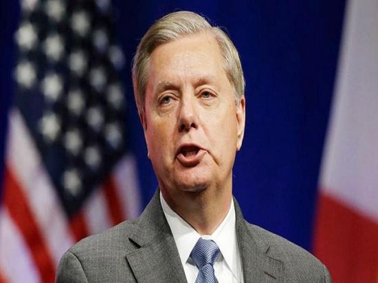 سيناتور أمريكي: ينبغي ضرب مصافي نفط إيرانية ردًا على استهداف أرامكو