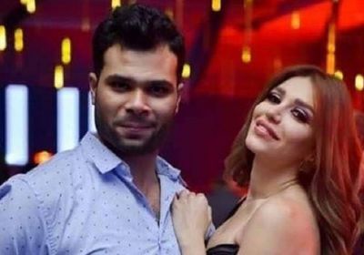 محكمة مصرية تنصف زوجته السورية.. حبس الفنان أحمد عبدالله عامين لخيانة الأمانة