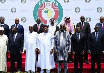 "إيكواس": زعماء غرب أفريقيا يتعهدون بتقديم مليار دولار لمكافحة الإرهاب