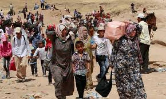 آلاف السوريين المهجرين يعودون إلى قراهم بريفي حماة وإدلب