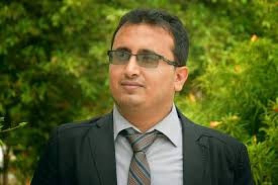 العولقي يُوجه رسالة نارية لـ الشرعية