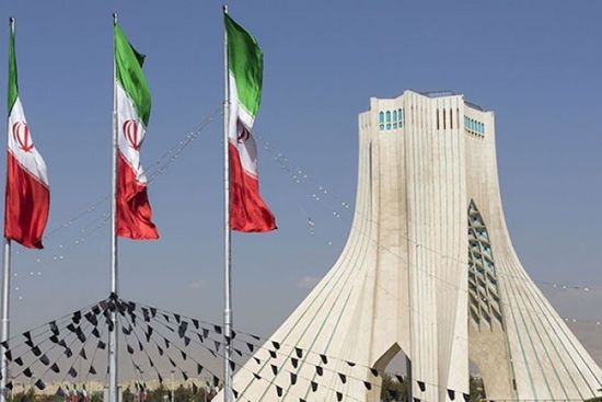 بلومبيرغ: فرصة رفع الحظر جزئيًا عن إيران أصبح معدومًا بعد هجوم أرامكو