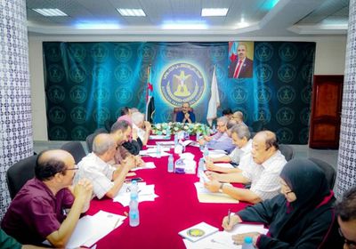 الأمانة العامة لهيئة رئاسة الانتقالي تناقش تقارير الإنجاز الأسبوعية 