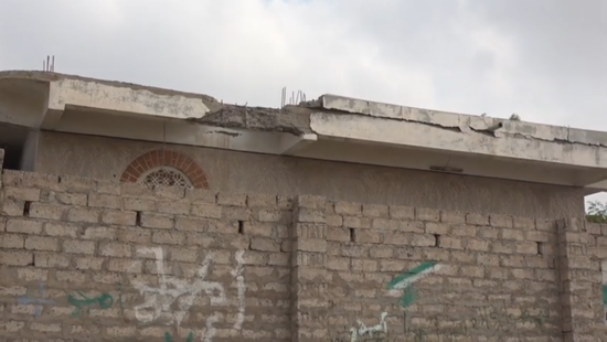 شاهد.. حجم الدمار الذي خلفه الحوثي على منازل المواطنين بالتحيتا
