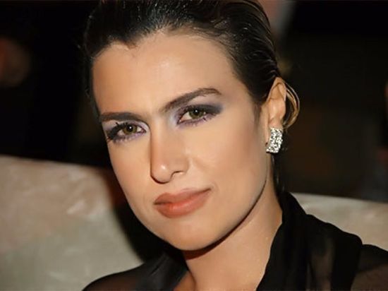 سيمون تحتفل بعيد ميلاد ميرنا وليد (صورة)