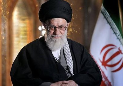 من المرشد الأعلى إلي السجاد.. العقوبات الأمريكية تخنق إيران