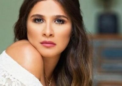 ياسمين عبدالعزيز تستعيد زكرياتها مع النجم كريم عبدالعزيز